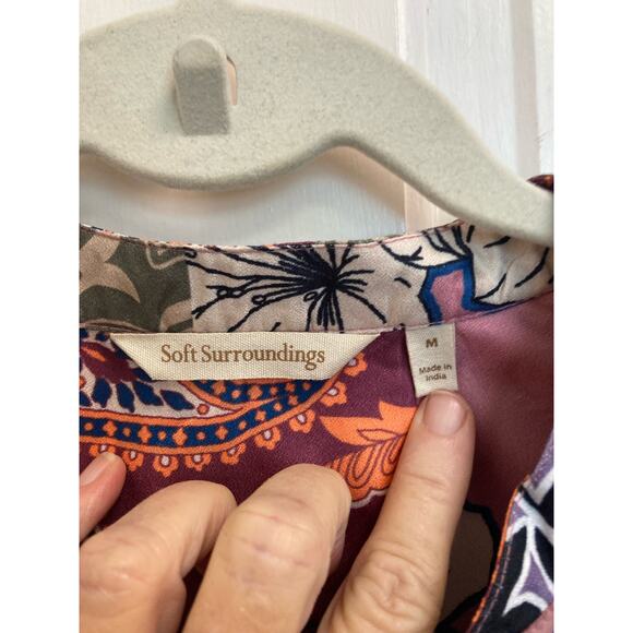 NWOT Soft Surroundings Blouse Hi/Low Pullover Patchwork Print Size M - Picture 9 of 9